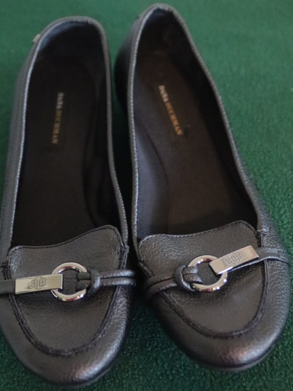 Dana Buchman Black Slip on Flats DB Carley Size 8.5